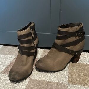 BP booties with worn toe design and olive/tan body (size 9.5)